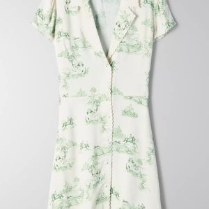 aritzia sunday best vida dress coconut and green dill